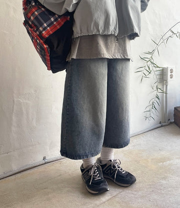 Uonin Washing Denim Bermuda Pants